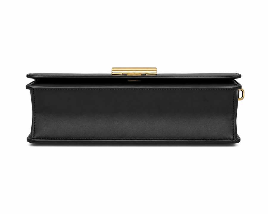 Pre-owned Louis Vuitton Twist Wallet on Chain in black Epi leather, authenticated by MIKUN — view 3 of 3