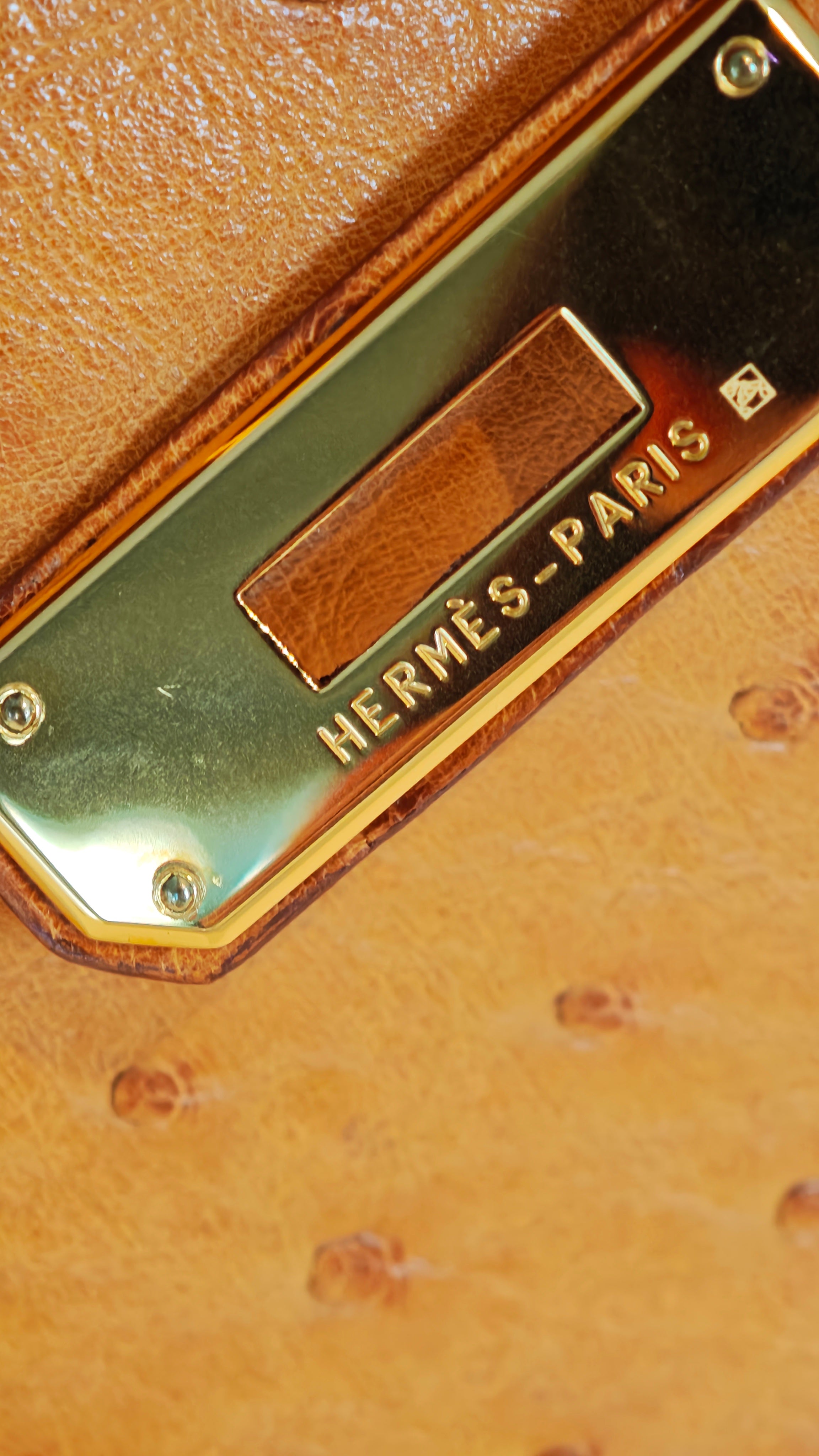 Hermès Kelly 32 Sellier in Ostrich
